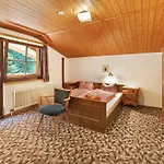 Alpenchalet Lacknerbrunn Bis 30 P Chalet *