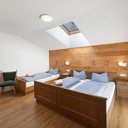Alpenchalet Lacknerbrunn Bis 30 P * Mayrhofen