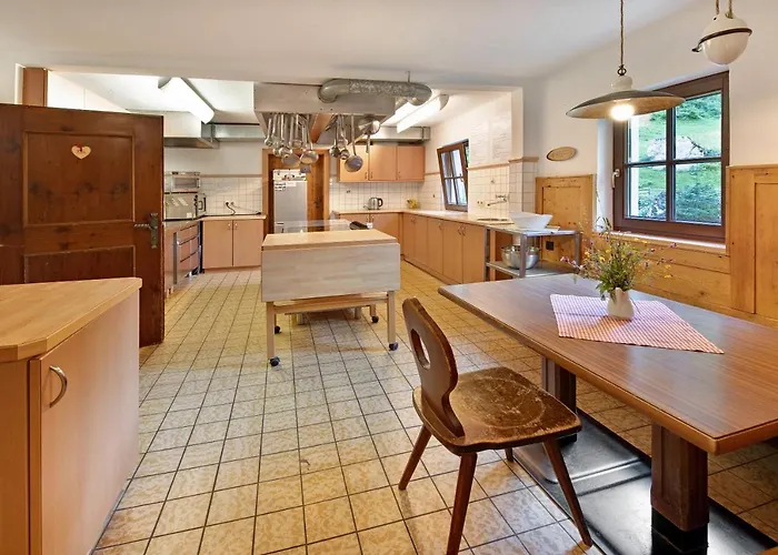 Alpenchalet Lacknerbrunn Bis 30 P Mayrhofen