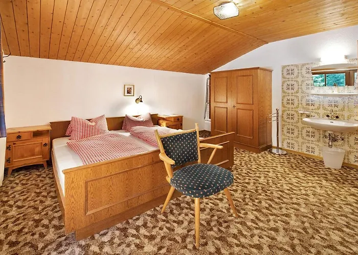 Alpenchalet Lacknerbrunn Bis 30 P Alpehytte Mayrhofen